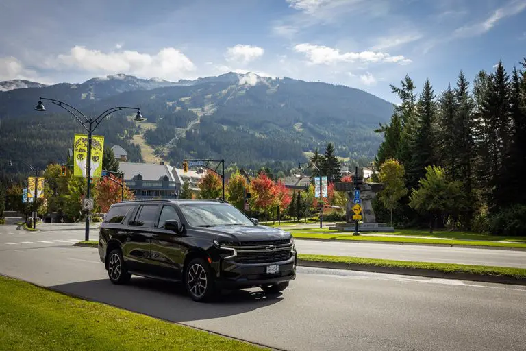 Luxury Transport SUV waiting for guests